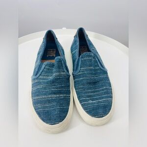 Frye Women's Gia Canvas Slip-On Sneakers in Blue Multi 7.5